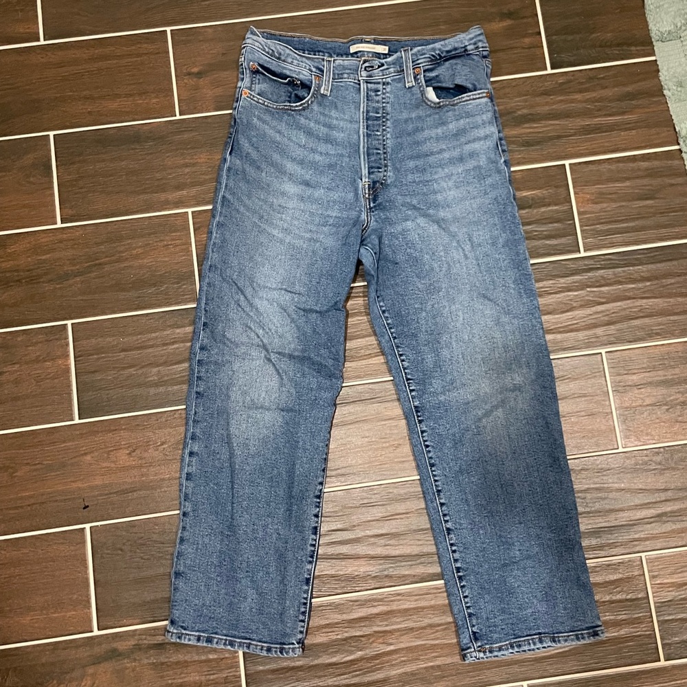 Levi Ribcage Straight Ankle Jeans